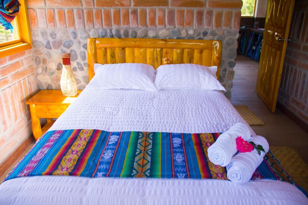 Watzara Wasi Cottage Familiar Camprestre Y Lofts En Cotacachi Exteriér fotografie