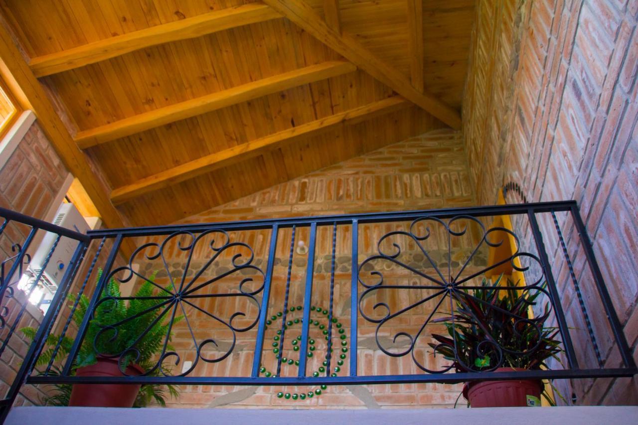 Watzara Wasi Cottage Familiar Camprestre Y Lofts En Cotacachi Exteriér fotografie